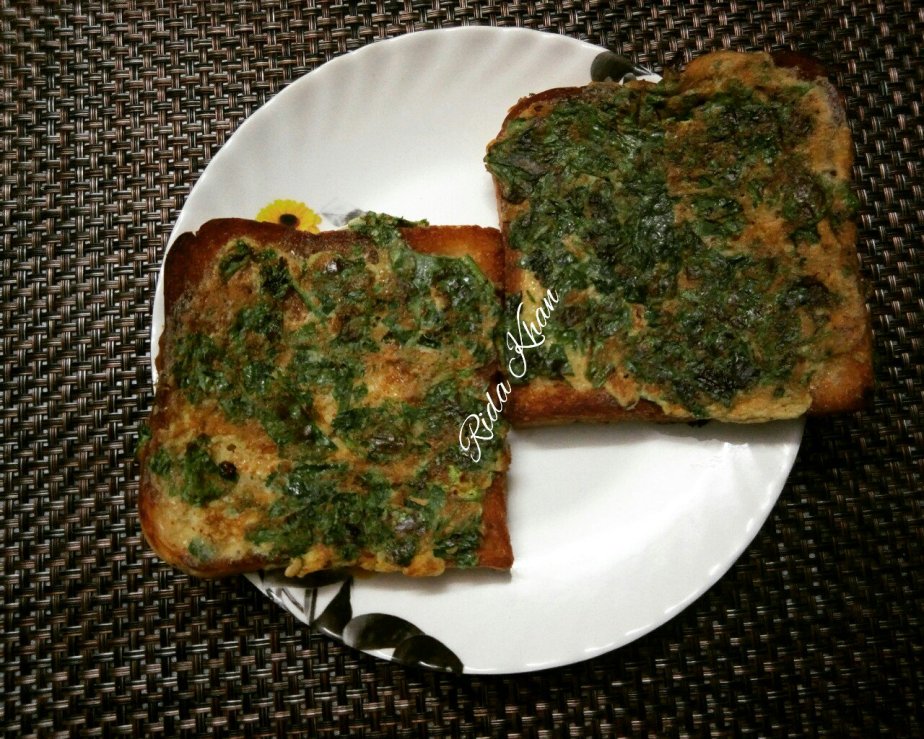 Spinach Egg Toast
